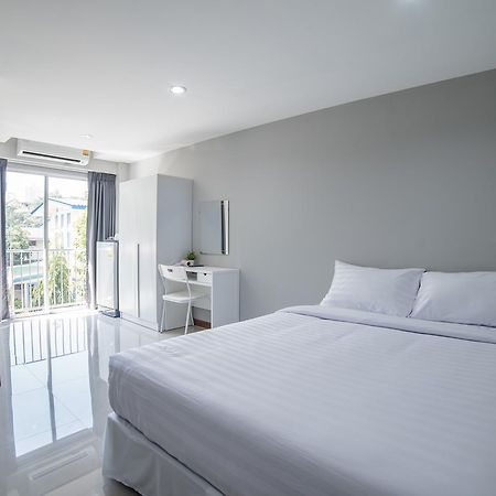 S44Room Bangkok Extérieur photo